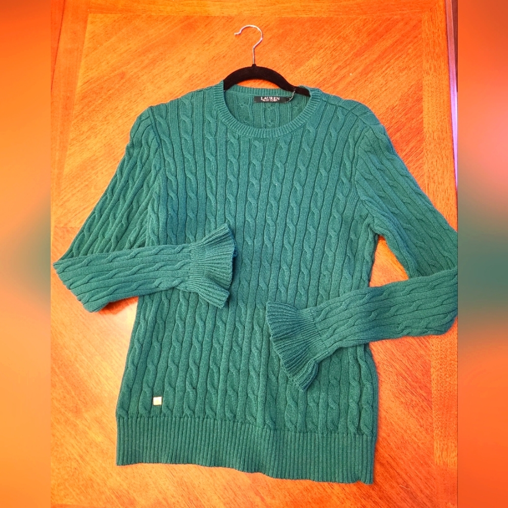 Ralph Lauren Sweater, Size XL (runs small), Ruffle Sleeves.